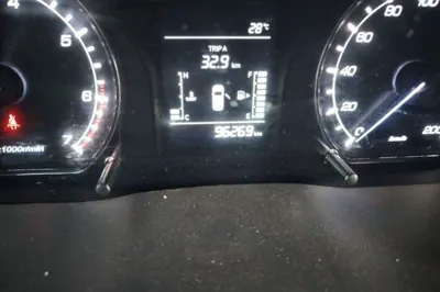CHANGAN OSHAN X70A 2018, 96300 км, за 38741.63 CNY - фото 11