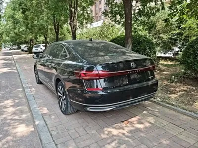 Volkswagen Passat 2022, 73700 км, за 109600 CNY - фото 5