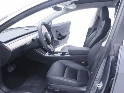 Tesla Model 3 2020, 40199 км, за 105900 CNY - фото 13