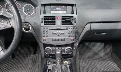 Mercedes-Benz C-Class 2011, 76253 км, за 5400000 KRW - фото 16