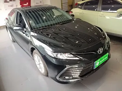 Toyota Camry 2022, 15000 км, за 105100 CNY