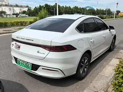 BYD Qin Plus 2023, 37000 км, за 49000 CNY