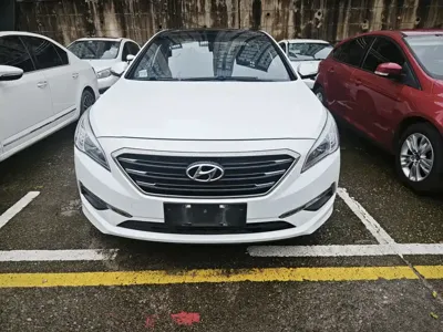 Hyundai Sonata · 2016 год