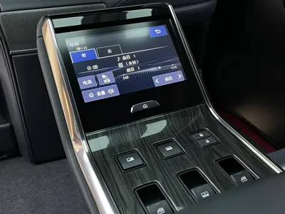Lexus LM 2020, 49000 км, за 728000 CNY - фото 11