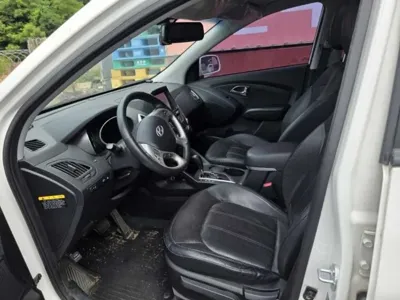 Hyundai Tucson 2013, 108451 км, за 5500000 KRW - фото 12
