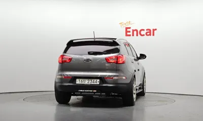 Kia Sportage 2012, 177121 км, за 6000000 KRW