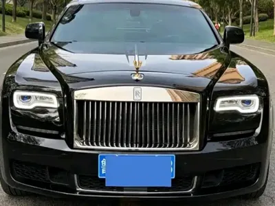 Rolls-Royce Ghost 2011, 100000 км, за 987700 CNY