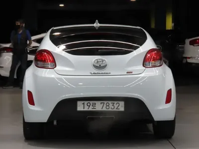 Hyundai Veloster 2015, 129059 км, за 5100000 KRW