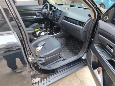 Mitsubishi Outlander 2018, 86500 км, за 48000 CNY - фото 22