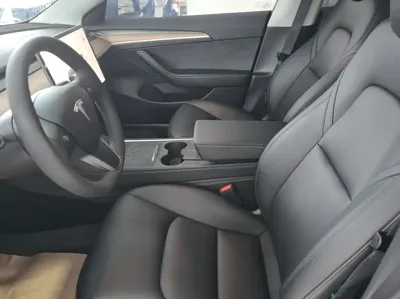 Tesla Model 3 2023, 39000 км, за 145800 CNY - фото 9