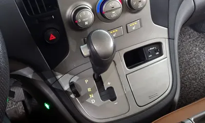 Hyundai Starex 2012, 283179 км, за 6900000 KRW - фото 9