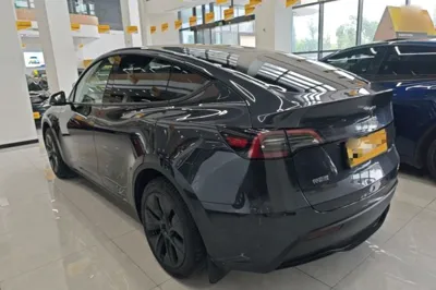 Tesla Model Y 2024, 57800 км, за 199133.12 CNY