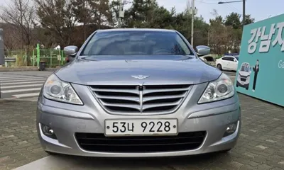 Hyundai Genesis 2010, 68404 км, за 6000000 KRW