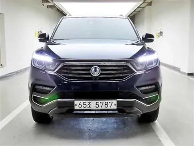 KG_Mobility_Ssangyong Rexton · 2018 год