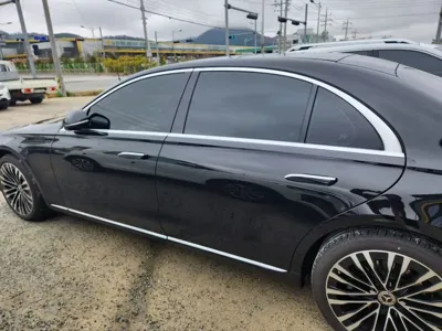 Mercedes-Benz S-Class 2023, 54000 км, за 100150000 KRW