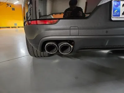 Porsche Cayenne 2025, 3600 км, за 142000000 KRW - фото 4
