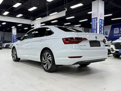 Volkswagen Sagitar 2022, 31000 км, за 95800 CNY - фото 6