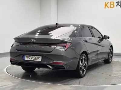 Hyundai Avante 2023, 93519 км, за 15900000 KRW