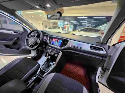Volkswagen T-Roc 2020, 68000 км, за 65000 CNY - фото 11