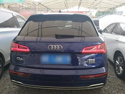 Audi Q5L 2019, 117100 км, за 109600 CNY - фото 6