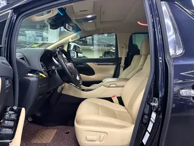 Toyota Vellfire 2021, 58000 км, за 548000 CNY - фото 6