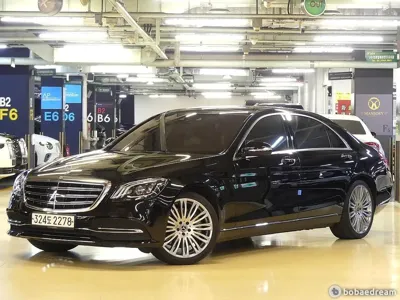 Mercedes-Benz S-Class · 2019 год