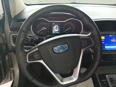 Geely Emgrand GS 2016, 62000 км, за 19700 CNY - фото 11