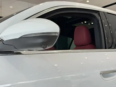 Maserati Grecale 2023, 20000 км, за 345000 CNY