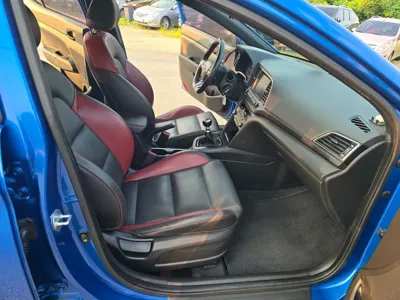Hyundai Avante 2018, 54192 км, за 10800000 KRW - фото 12