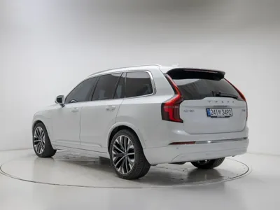 Volvo XC90 2026, 5079 км, за 98000000 KRW