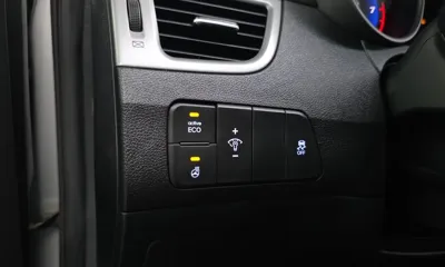 Hyundai Avante 2014, 102103 км, за 99990000 KRW - фото 16