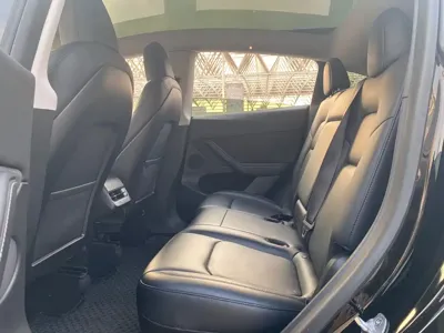 Tesla Model Y 2022, 66000 км, за 150900 CNY - фото 8