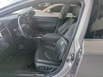 Toyota Camry 2023, 26200 км, за 128000 CNY - фото 15