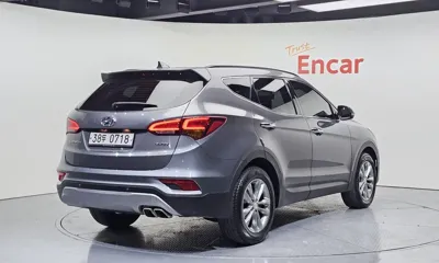 Hyundai Santafe 2016, 81352 км, за 12900000 KRW - фото 2