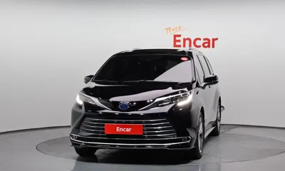 Toyota Sienna 2025, 7380 км, за 62990000 KRW
