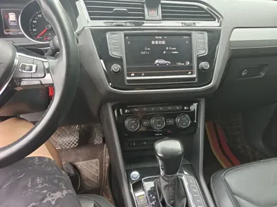 Volkswagen Tiguan L 2017, 132100 км, за 62300 CNY - фото 13