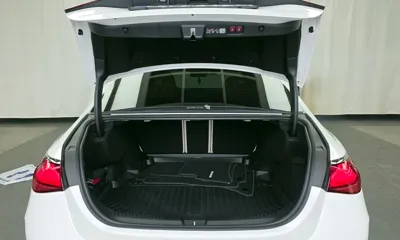 Mercedes-Benz E-Class 2026, 9228 км, за 94990000 KRW - фото 20