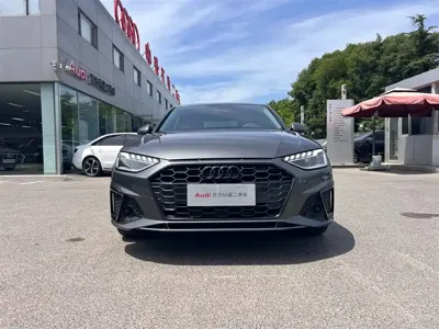 Audi A4L 2020, 104000 км, за 108000 CNY