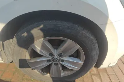 Volkswagen Touran 2016, 78700 км, за 66123.85 CNY
