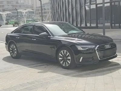 Audi A6L 2019, 96900 км, за 178100 CNY