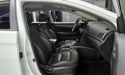 Hyundai Avante 2018, 142820 км, за 9800000 KRW - фото 12