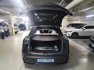 Tesla Model Y 2026, 500 км, за 38800000 KRW - фото 16