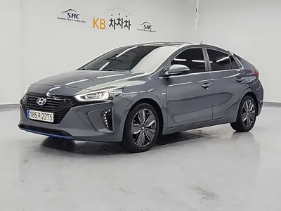Hyundai Ioniq · 2018 год