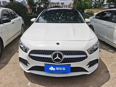 Mercedes-Benz A-Class 2023, 41700 км, за 107000 CNY