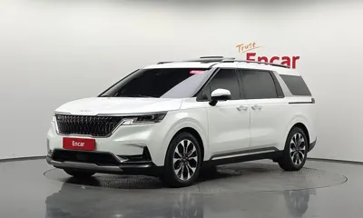 Kia Canival · 2023 год