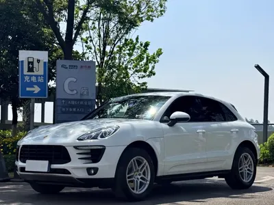 Porsche Macan 2018, 80000 км, за 145000 CNY - фото 1