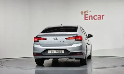 Hyundai Avante 2019, 81161 км, за 10600000 KRW - фото 4