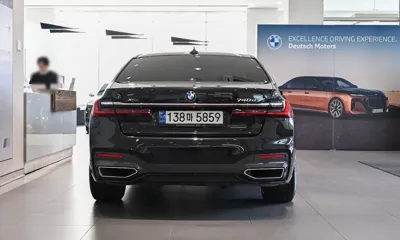 BMW 7-Series 2022, 104692 км, за 55000000 KRW