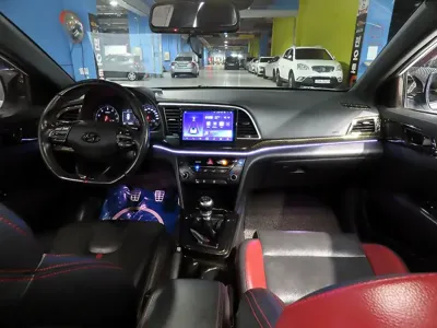 Hyundai Avante 2017, 120888 км, за 6300000 KRW - фото 5