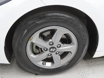 Hyundai Avante 2018, 184612 км, за 3000000 KRW - фото 5